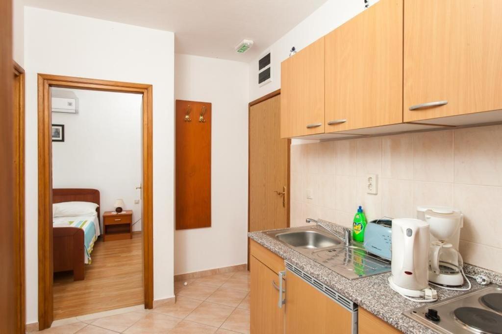 Apartments Ana Lopud Pokoj fotografie
